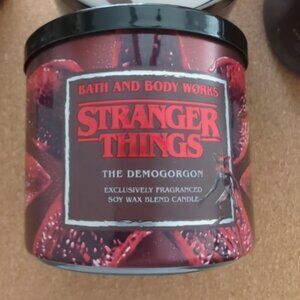 Bath & Body Works STRANGER THINGS - THE DEMOGORGON 3-Wick Candle